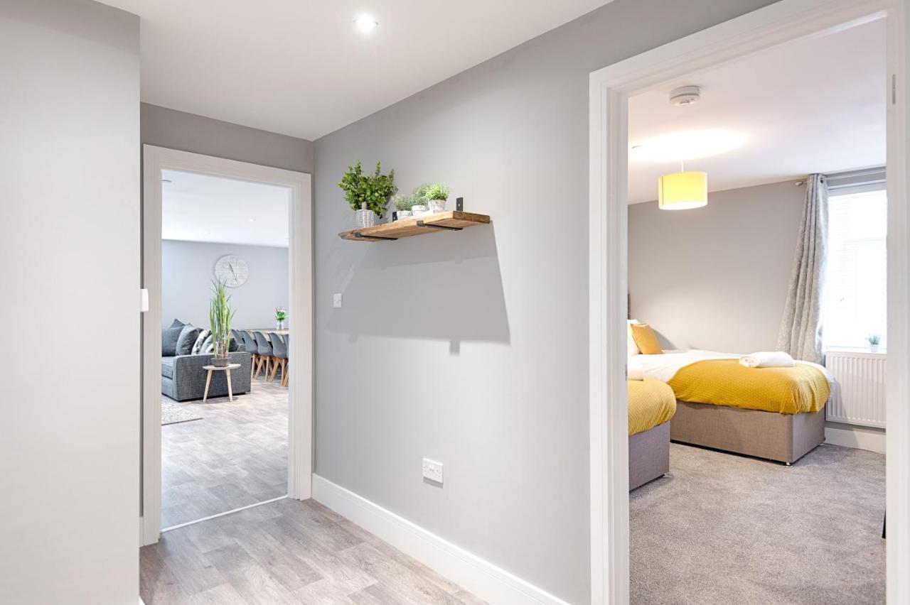 3 Rm Studio, Open-Plan Living, Dining, & Kitchen Llanelli Exterior foto